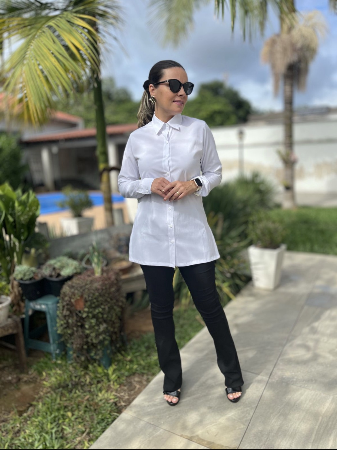 Camisa Lisa Alongada Feminina - Botão ML