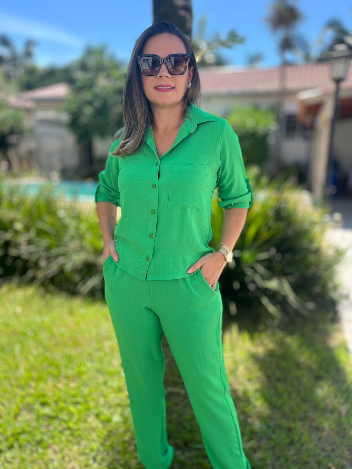 Camisa Cropped Crepe c/bolso - Imagem 6