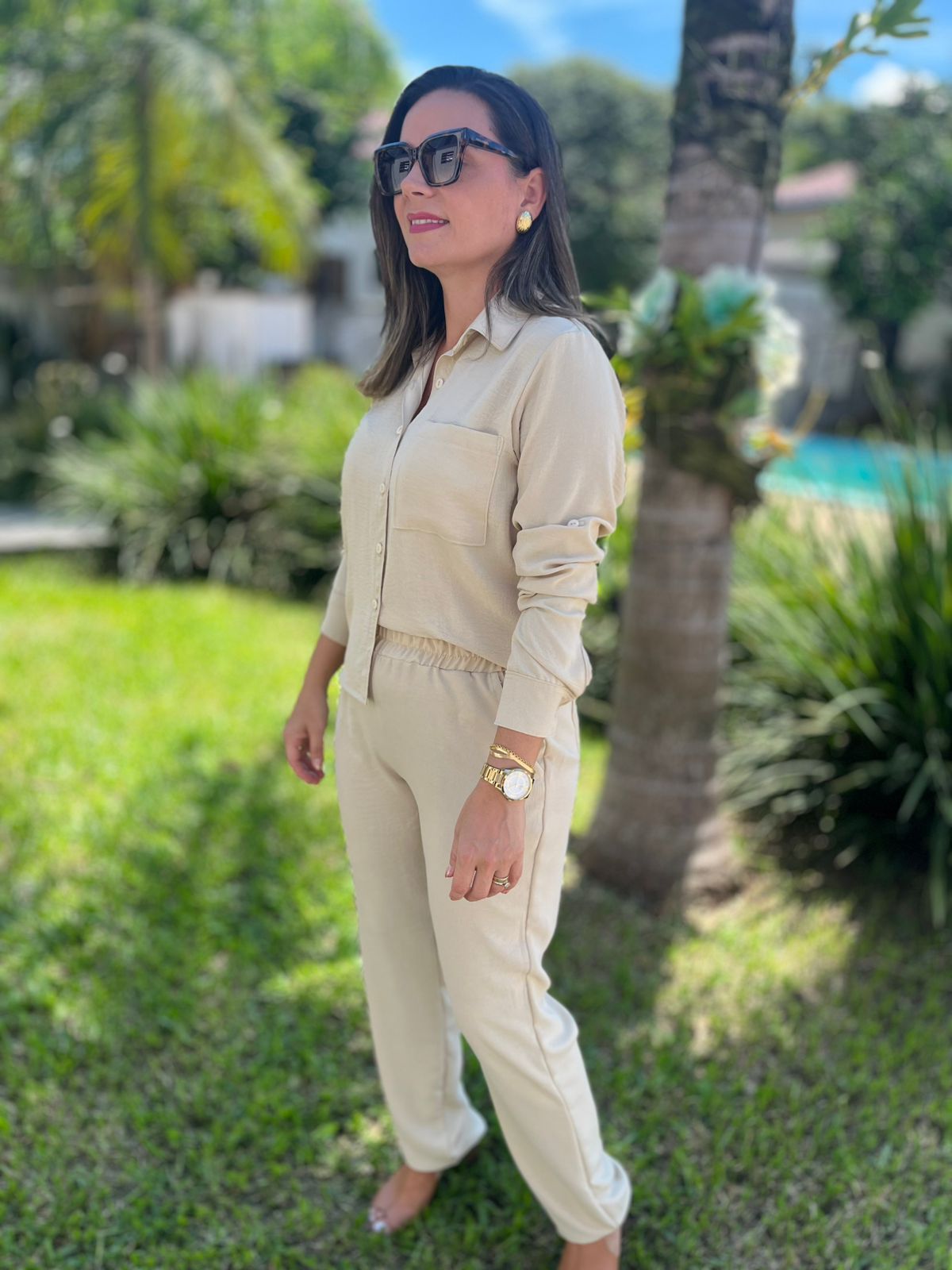 Camisa Cropped Crepe c/bolso - Imagem 4